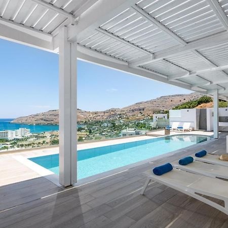 Villa Faros Vlicha  エクステリア 写真